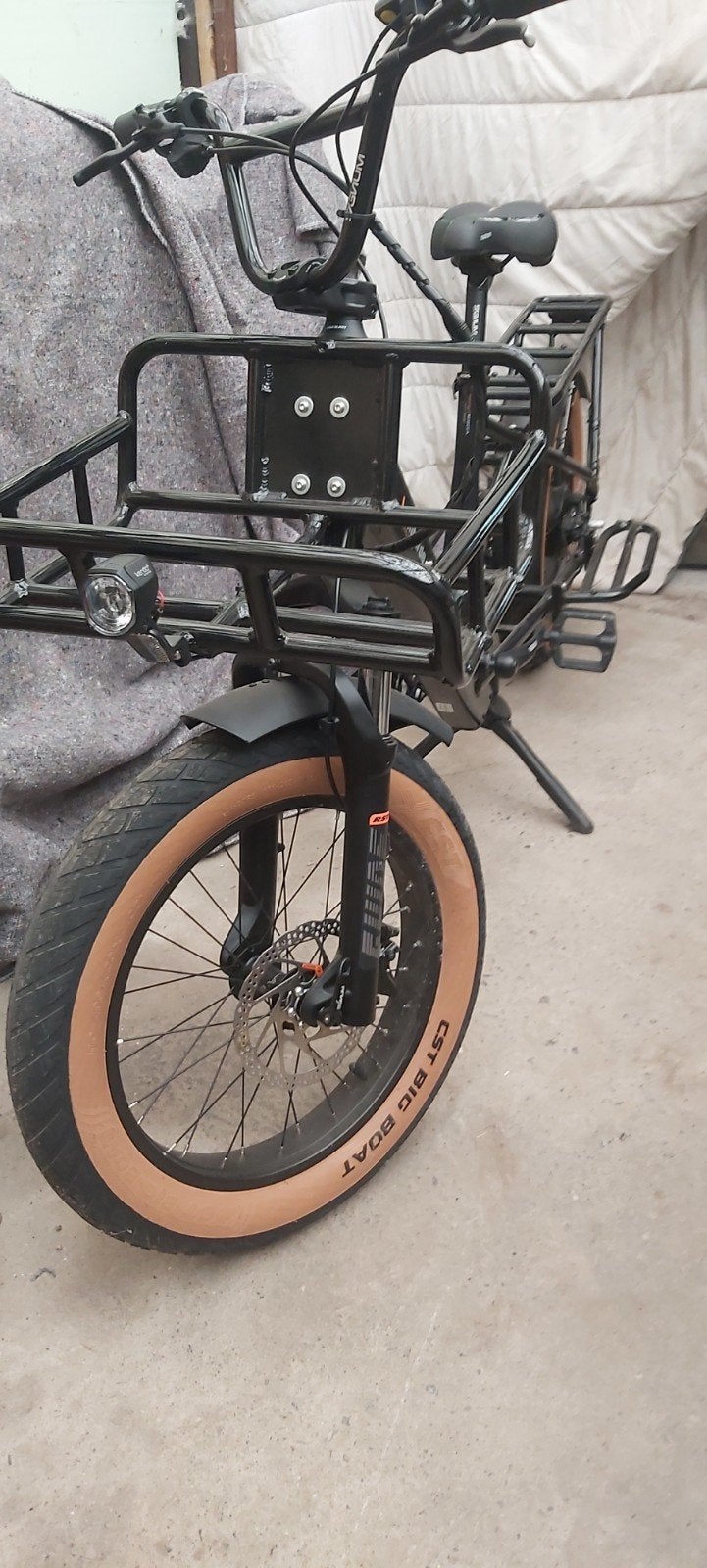 URGENT BELLE OPPORTUNITÉ VELO CARGO NEUF, Vélos & Vélomoteurs, Vélos électriques, Neuf, Autres marques, 51 à 55 cm, 50 km par batterie ou plus