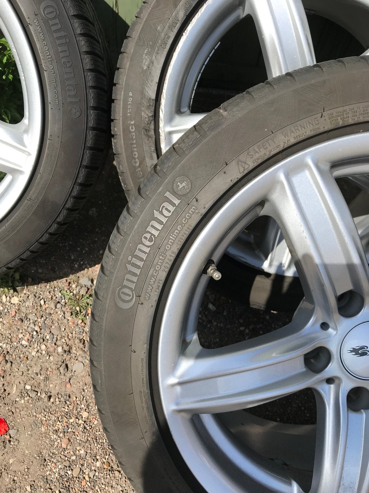 Audi 17” jantes alu avec pneus d'hiver et capteurs TPMS, Autos : Pièces & Accessoires, Enlèvement