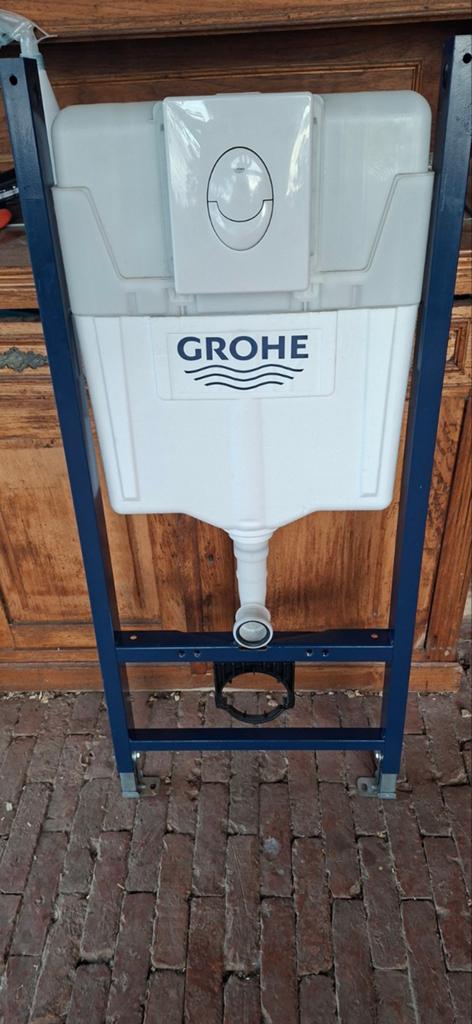Nieuwe Grohe casette inbouw voor wc, Ophalen
