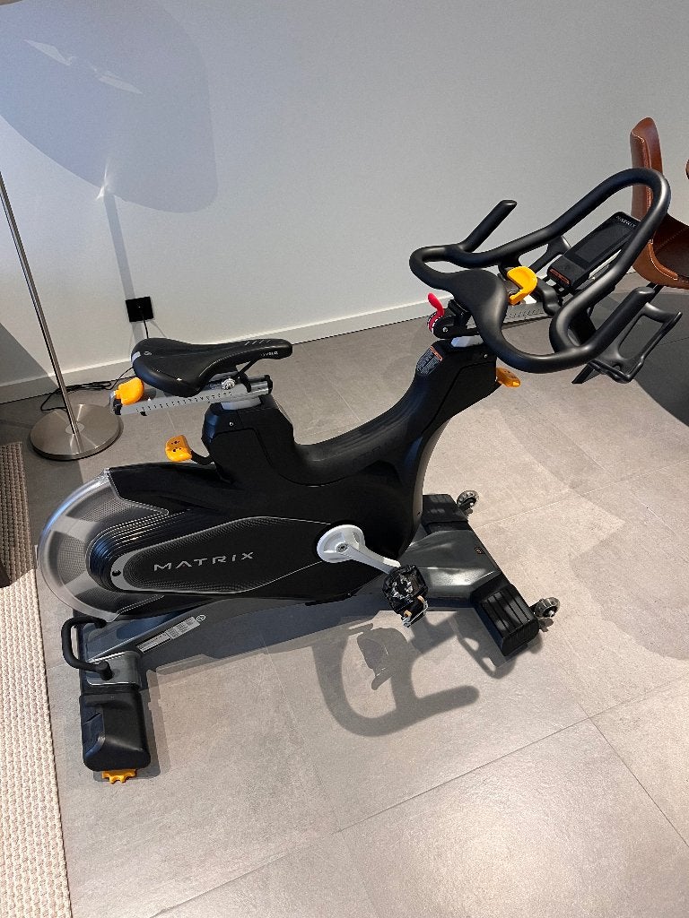 Matrix spinningfiets, Ophalen, Gebruikt, Spinningfiets, Metaal
