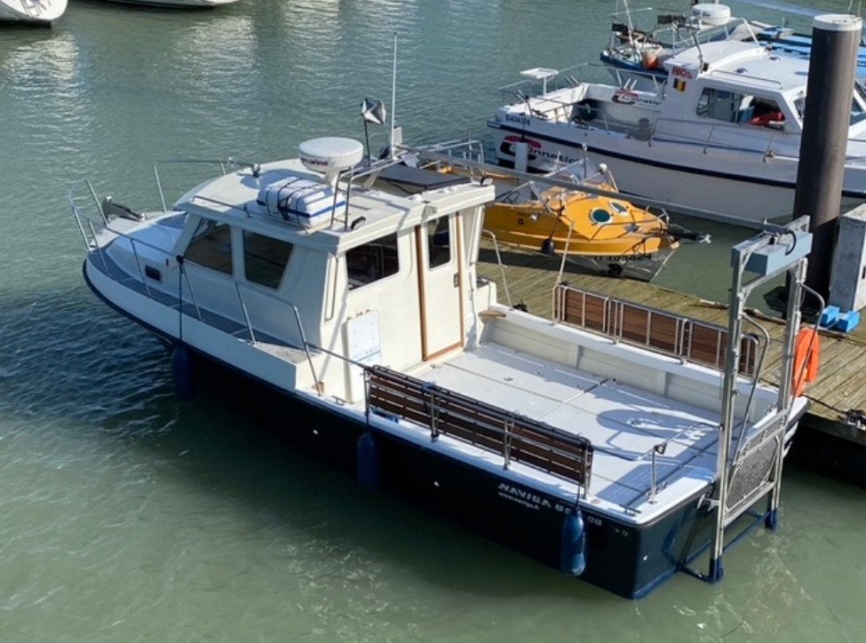 NAVIGA 8S “ARKA” – FINSE KWALITEITSBOOT – €85.000, 9 m, Gebruikt, Binnenboordmotor, Diesel