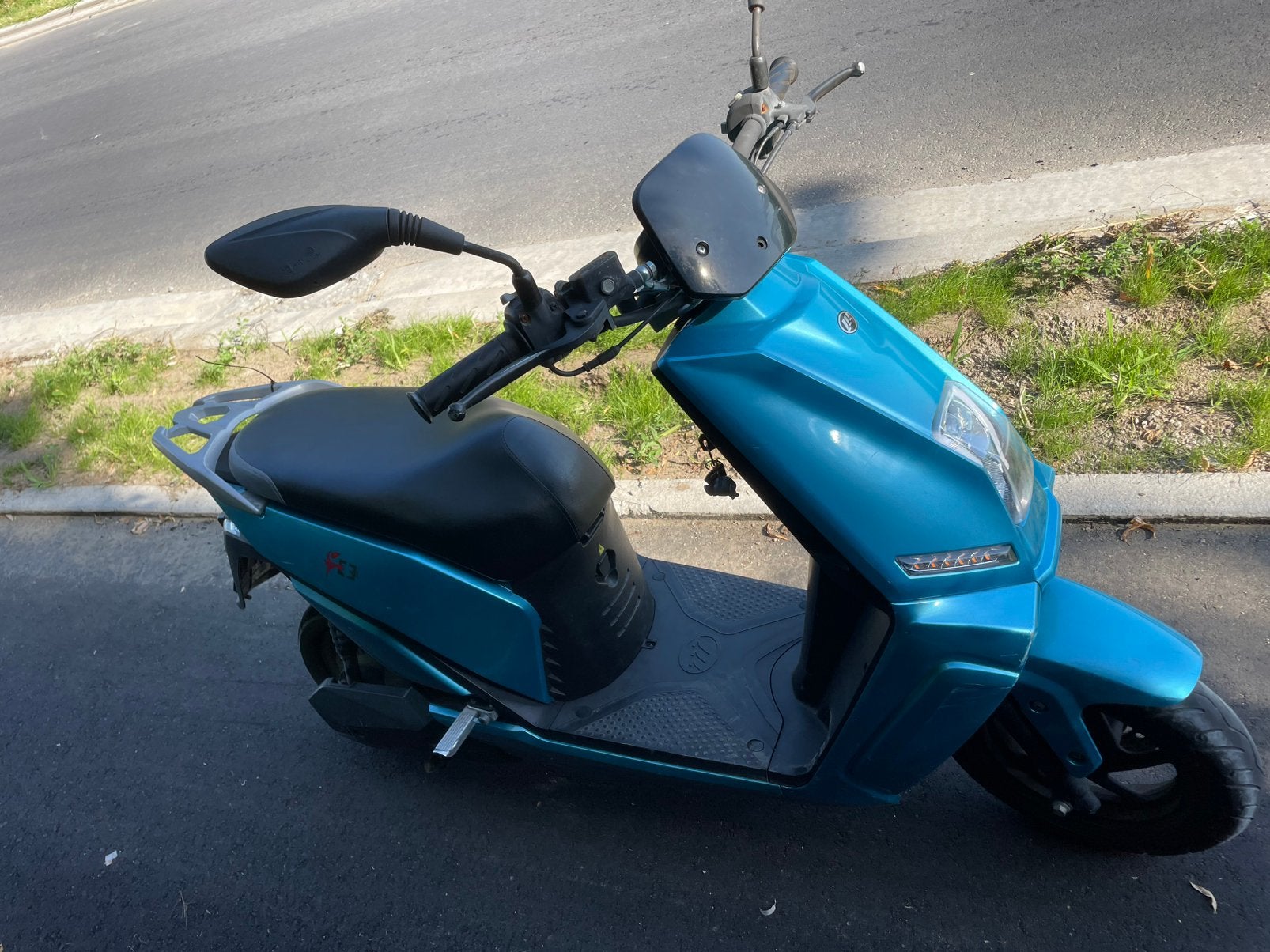 Lifan e3, Fietsen en Brommers, Brommeronderdelen | Scooters, Gebruikt, Ophalen