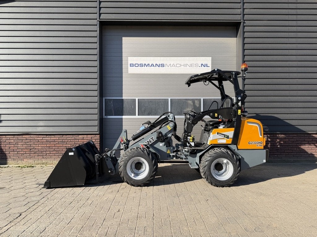 Giant G2300 X-TRA HD minishovel NIEUW (pro inching / kogeltr, Zakelijke goederen, Tobroco, Info@tobroco.nl, Sprendlingenstraat 57
5061 KM  Oisterwijk, NL
