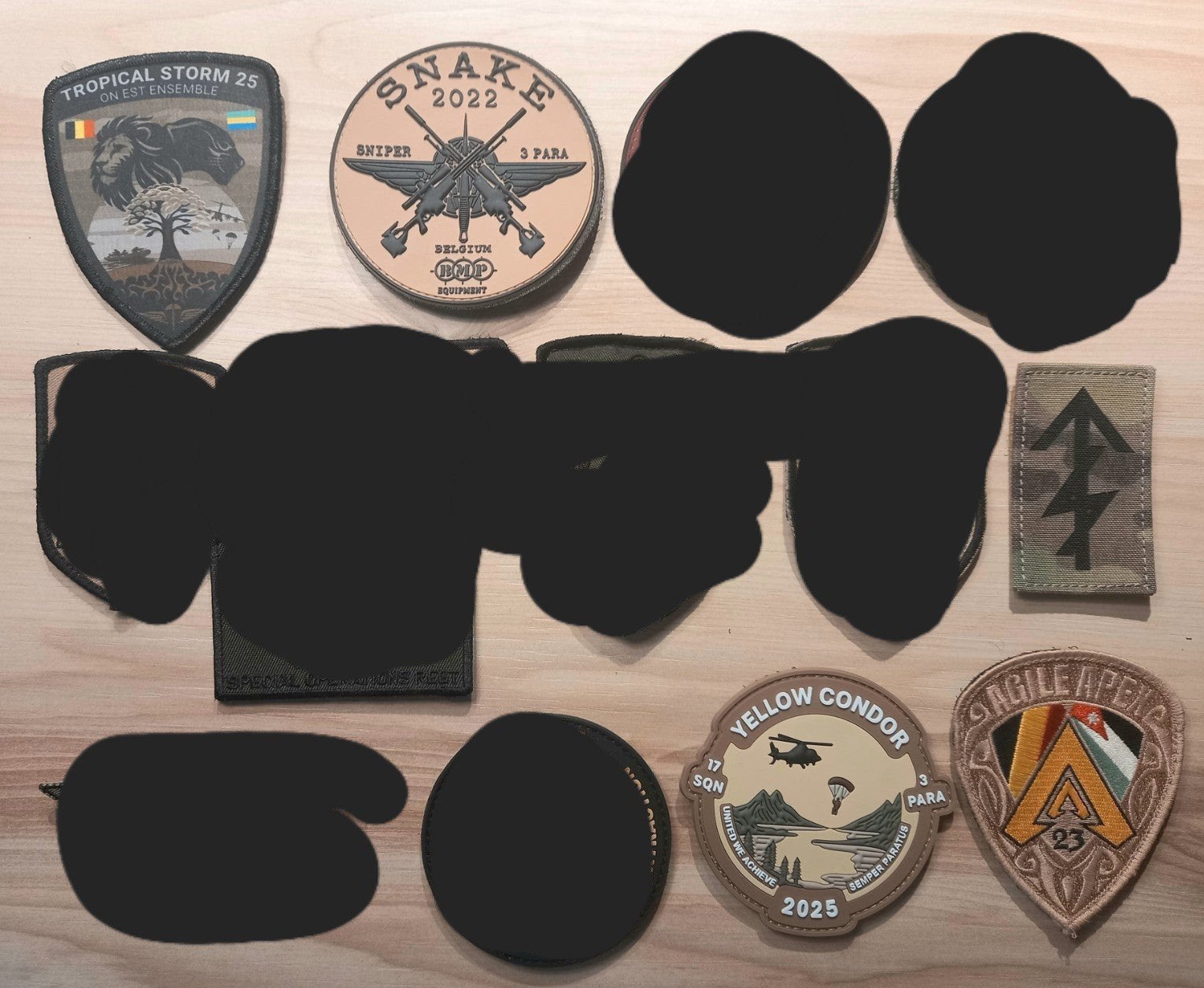 ABL PARA-COMMANDO VELCRO PATCHES, Verzamelen, Verzenden