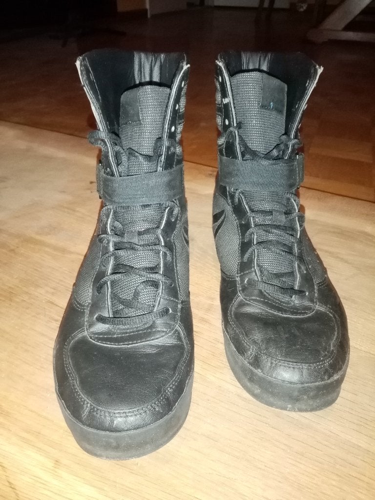 Chaussures de boxe hautes "REEBOK" (pointure 42)., Enlèvement, Utilisé, Chaussures de boxe