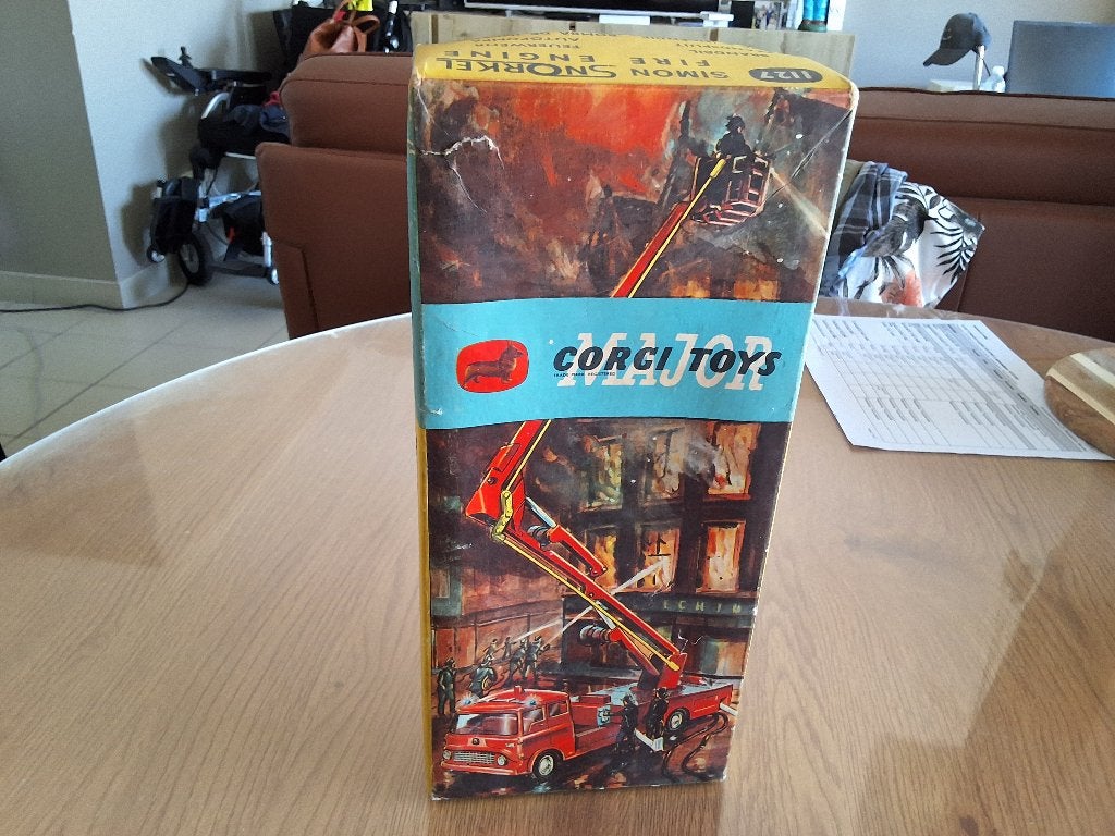 simon snorkel fire engine corgi-toys1127, Ophalen of Verzenden, Gebruikt, Bus of Vrachtwagen, Corgi