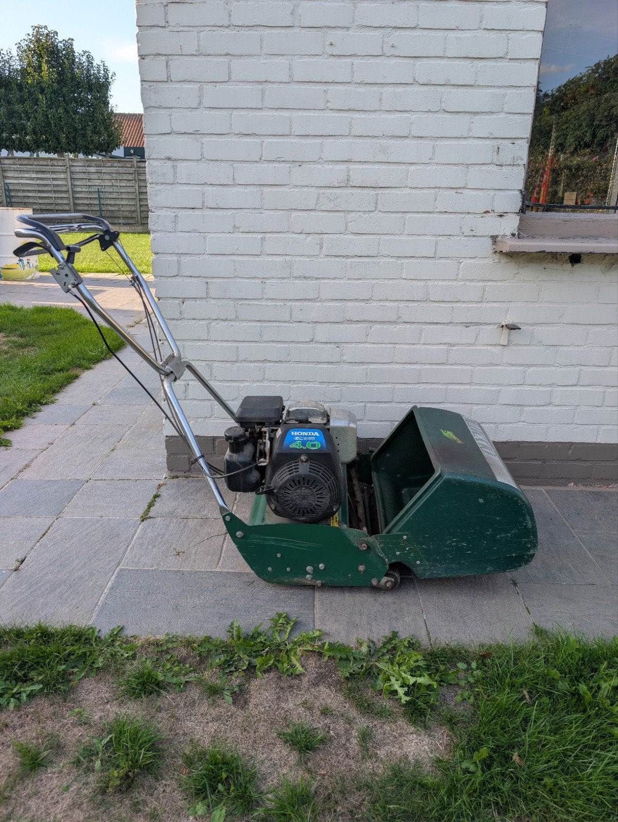 kooigrasmachine van Honda, Ophalen