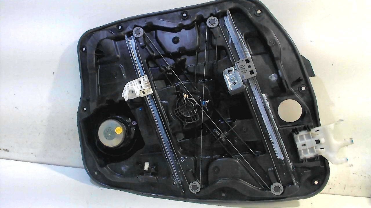 Raammechaniek elektrisch rechts voor Hyundai Santa Fe, Onderdelen@venauto.nl, Van der Ven Autorecycling B.V., Ettenseweg 76, 4706 PB Roosendaal, The Netherlands
