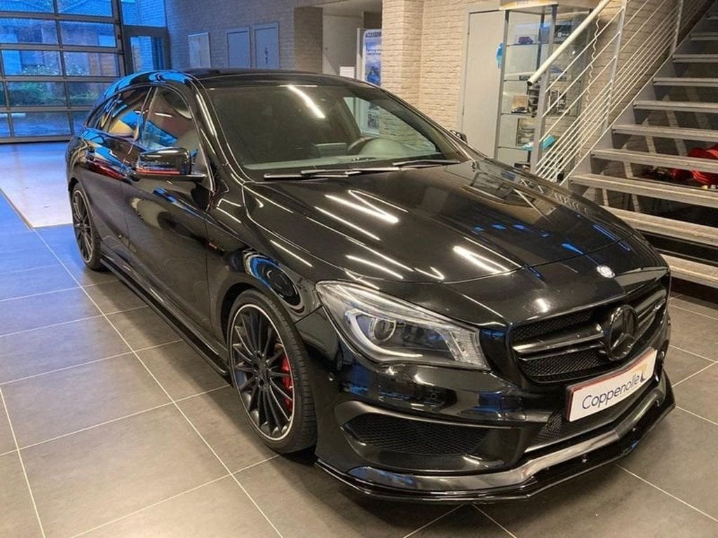 Mercedes-Benz AMG GT Mercedes-Benz CLA 245 G AMG shooting b, Autos, https://public.car-pass.be/vhr/6316e857-a8d1-445a-af12-83da1196f237