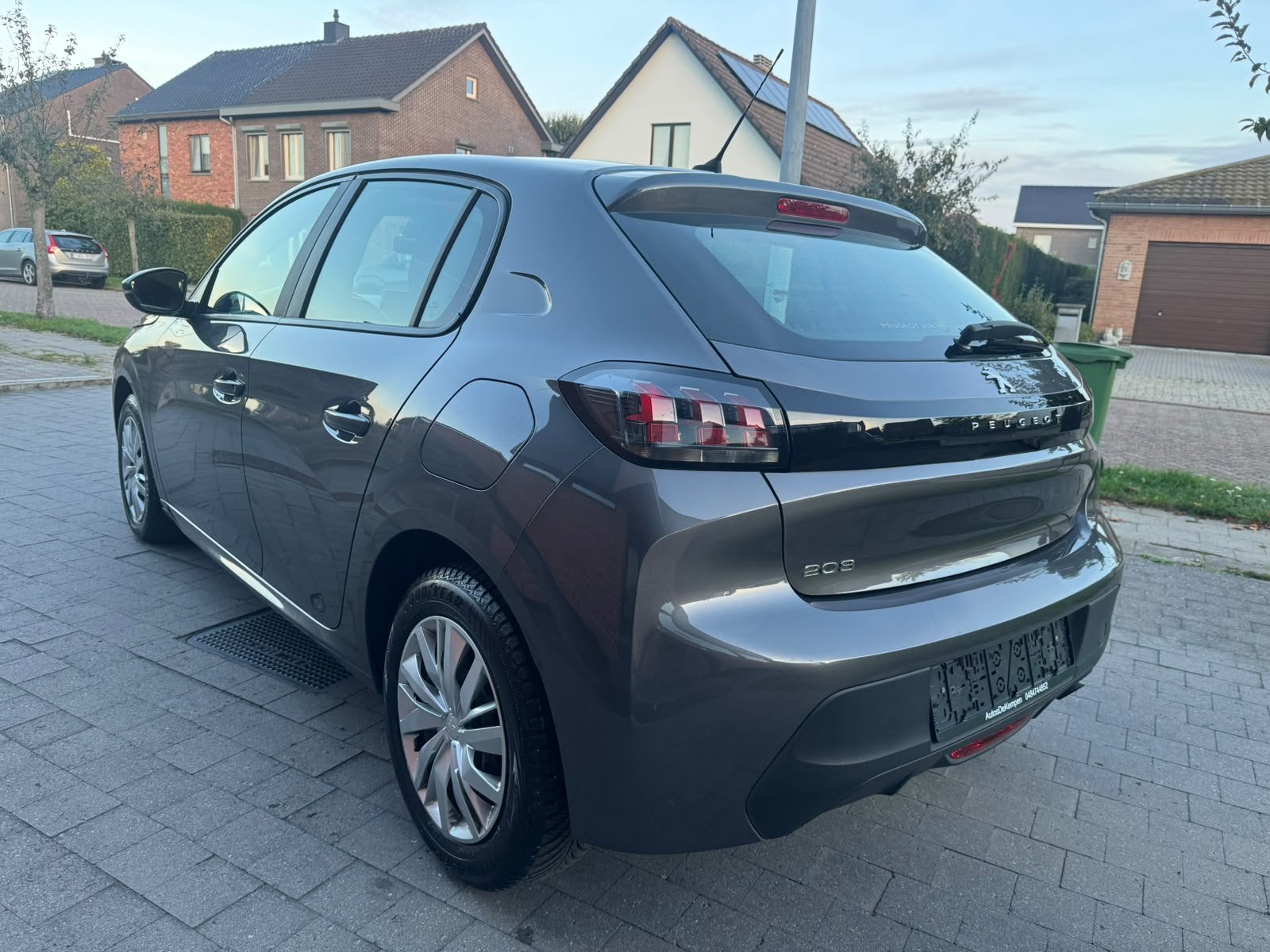 Peugeot 208 1.2 essence, Autos, Argent ou Gris, Achat, Euro 6, Entreprise