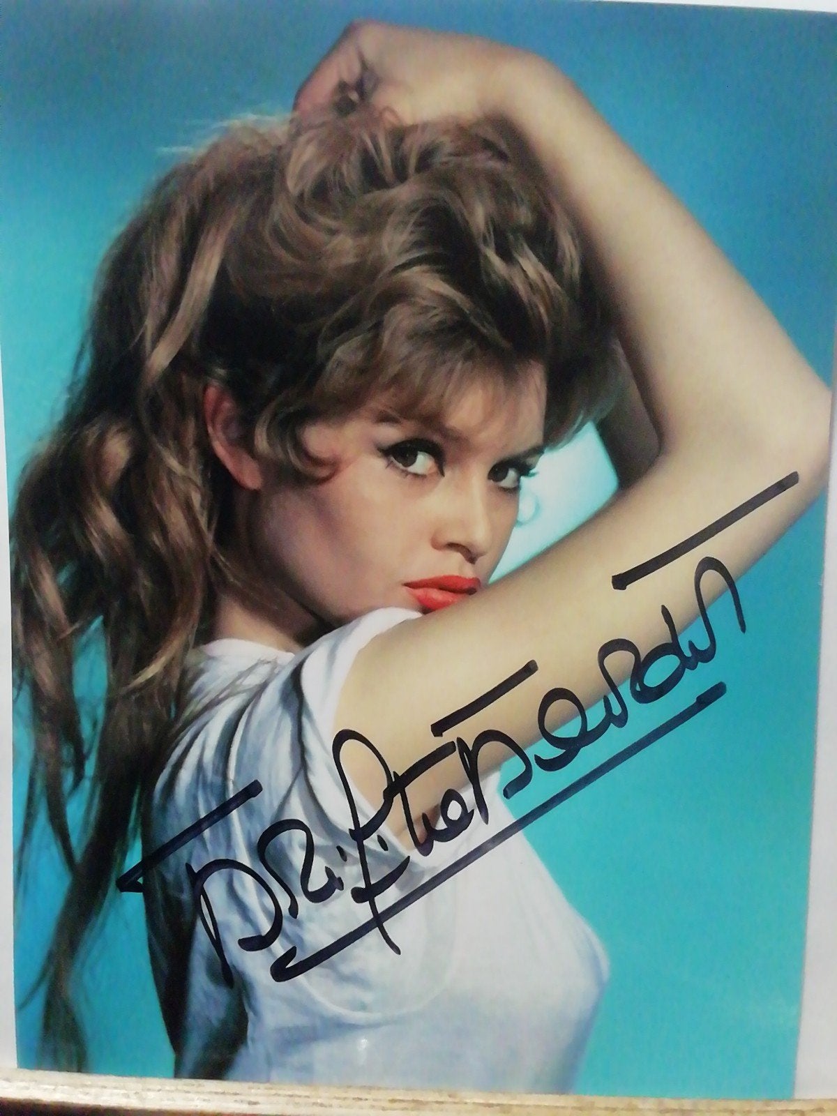Brigitte Bardot met originele handtekening, Ophalen of Verzenden, Zo goed als nieuw, Foto of Kaart, Gesigneerd