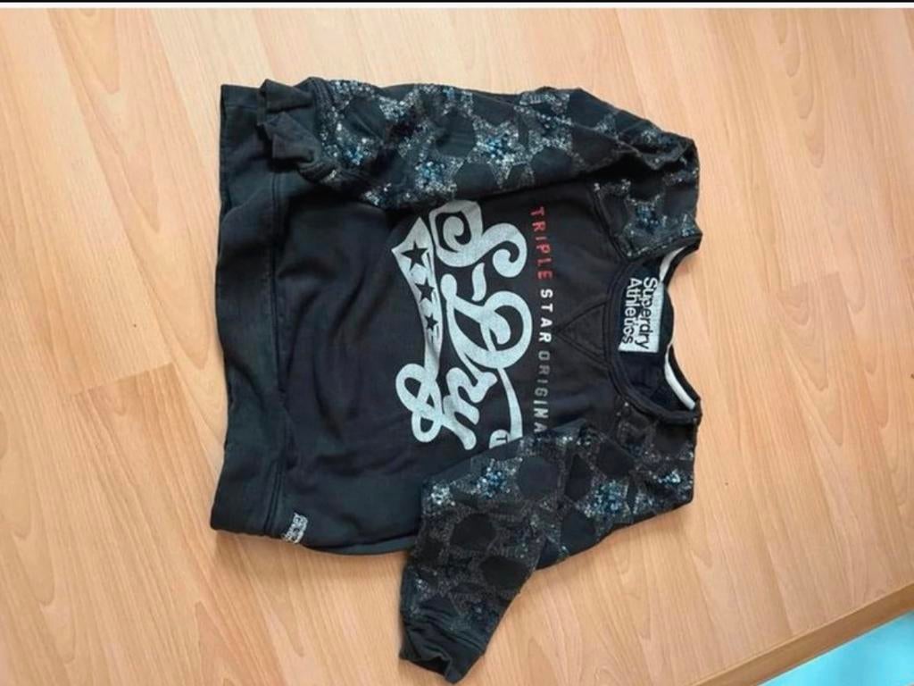 Pull Superdry à sequins gris/noirs M, Envoi, Porté, Noir