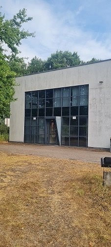 Bureau ou salle de réunion à louer avec parking, Immo, 100 m², Heusden-Zolder, Autres types, 3 pièces