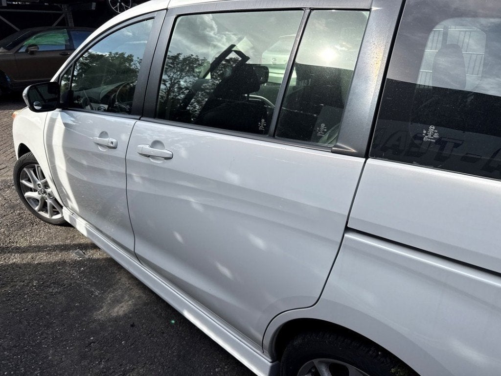 PORTIER LINKS ACHTER Mazda 2 (DE) (01-2007/06-2015), Auto-onderdelen, Hitdorfer Straße 73
51371  Leverkusen, DE, Gebruikt, Deur