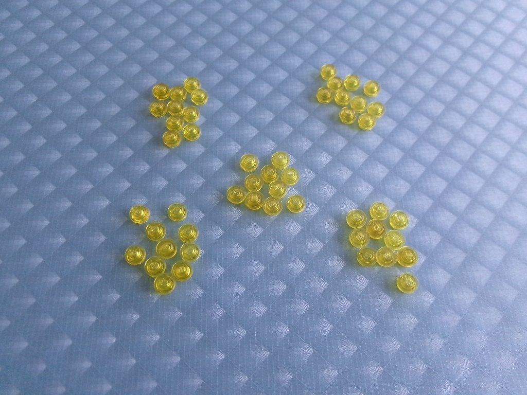 50 doorschijnend-gele Lego ronde platen, Gebruikt, Lego, Ophalen of Verzenden, Losse stenen