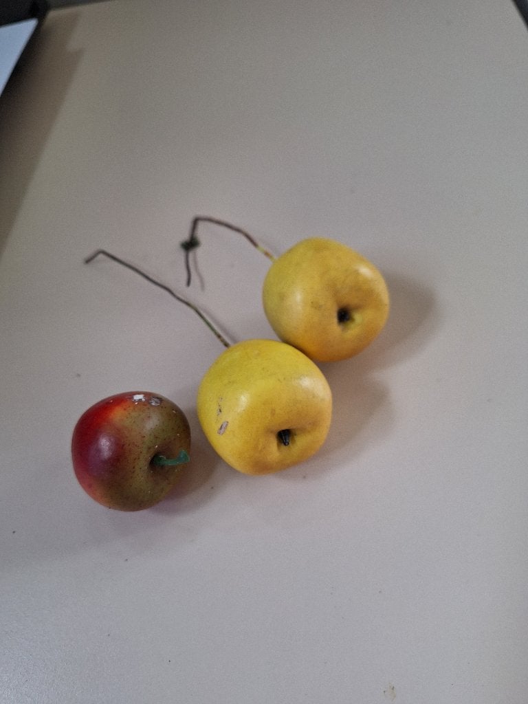 3x appeltje voor bloemschik, Hobby en Vrije tijd, Knutselen, Ophalen of Verzenden, Zo goed als nieuw, Knutselmateriaal