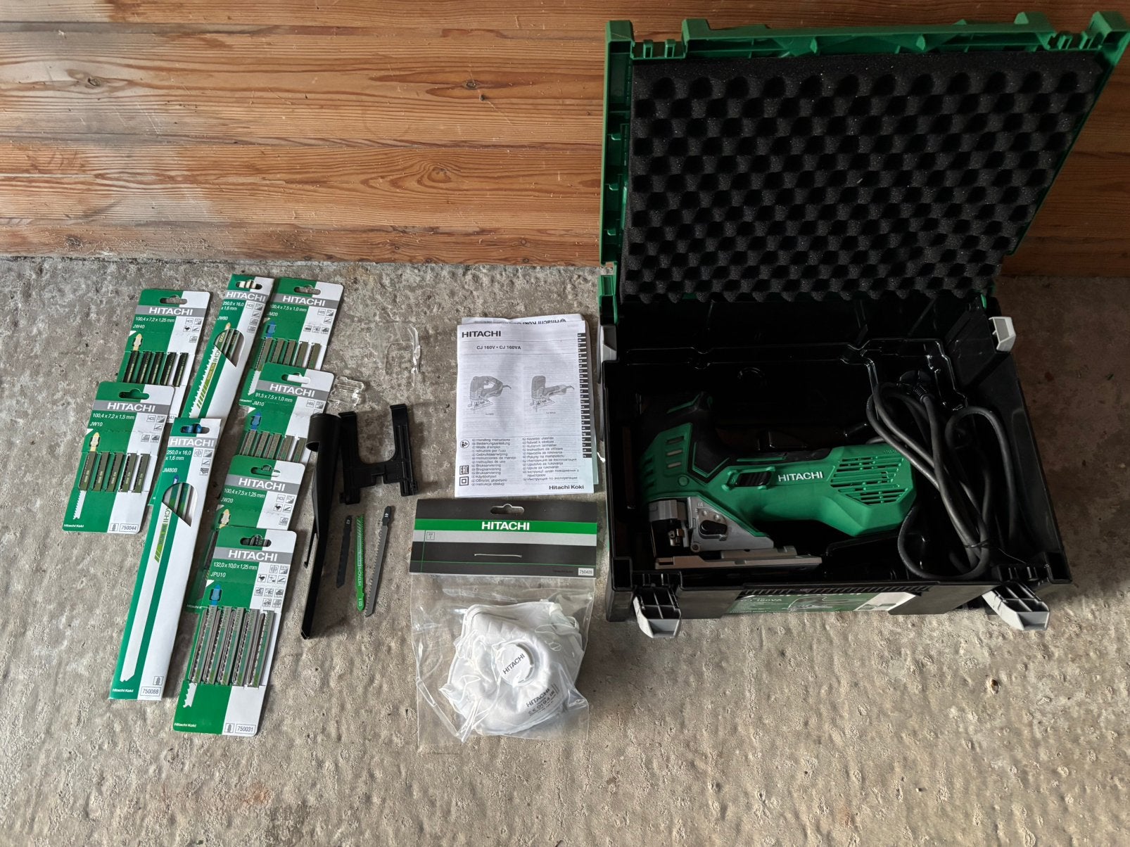 Hitachi CJ160VA(35JR), Doe-het-zelf en Bouw, Gereedschap | Zaagmachines, Ophalen, Nieuw, 600 tot 1200 watt, Decoupeerzaag