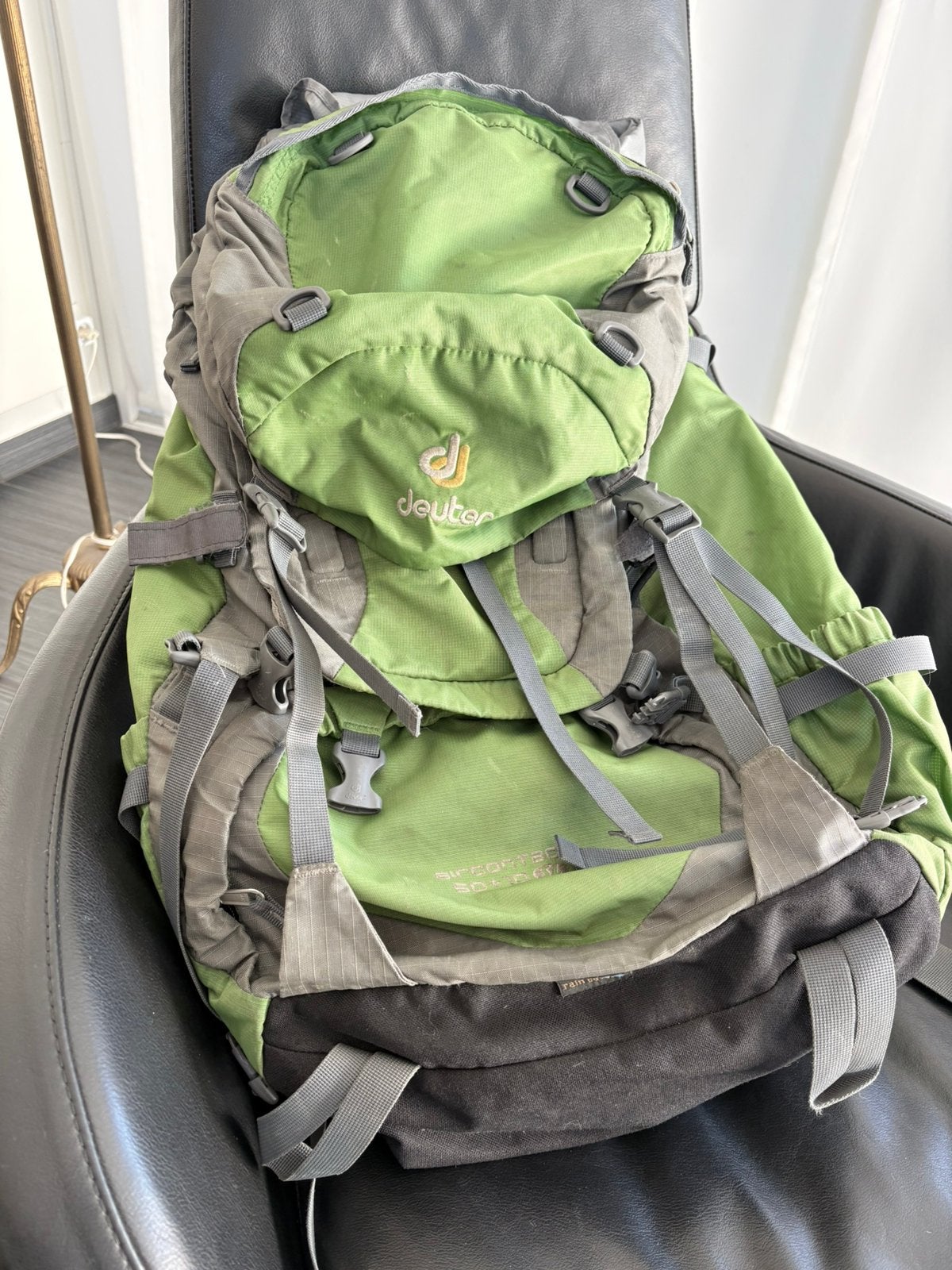 Deuter rugzak 50 + 10, Ophalen, Zo goed als nieuw