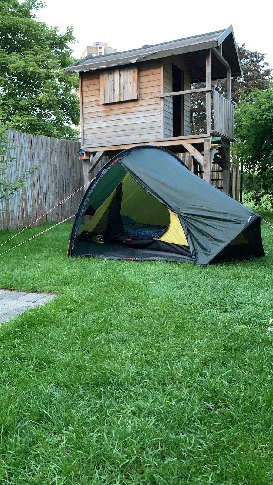 Hilleberg Enan, Enlèvement, Comme neuf
