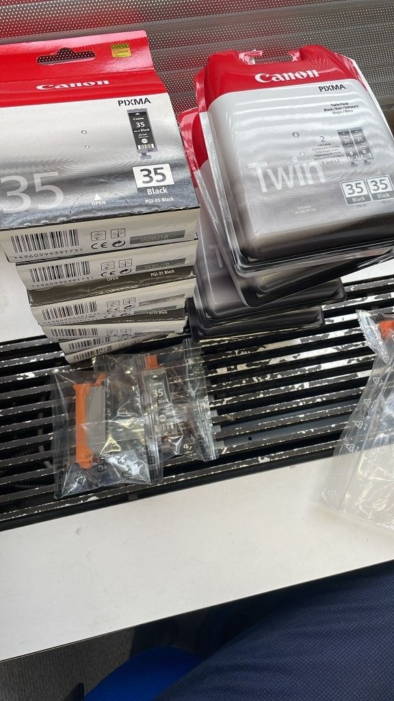 17 cartouches/17 stuks Canon PGI-35 Noir/Zwart, Informatique & Logiciels, Enlèvement ou Envoi, Comme neuf, Cartridge, Canon
