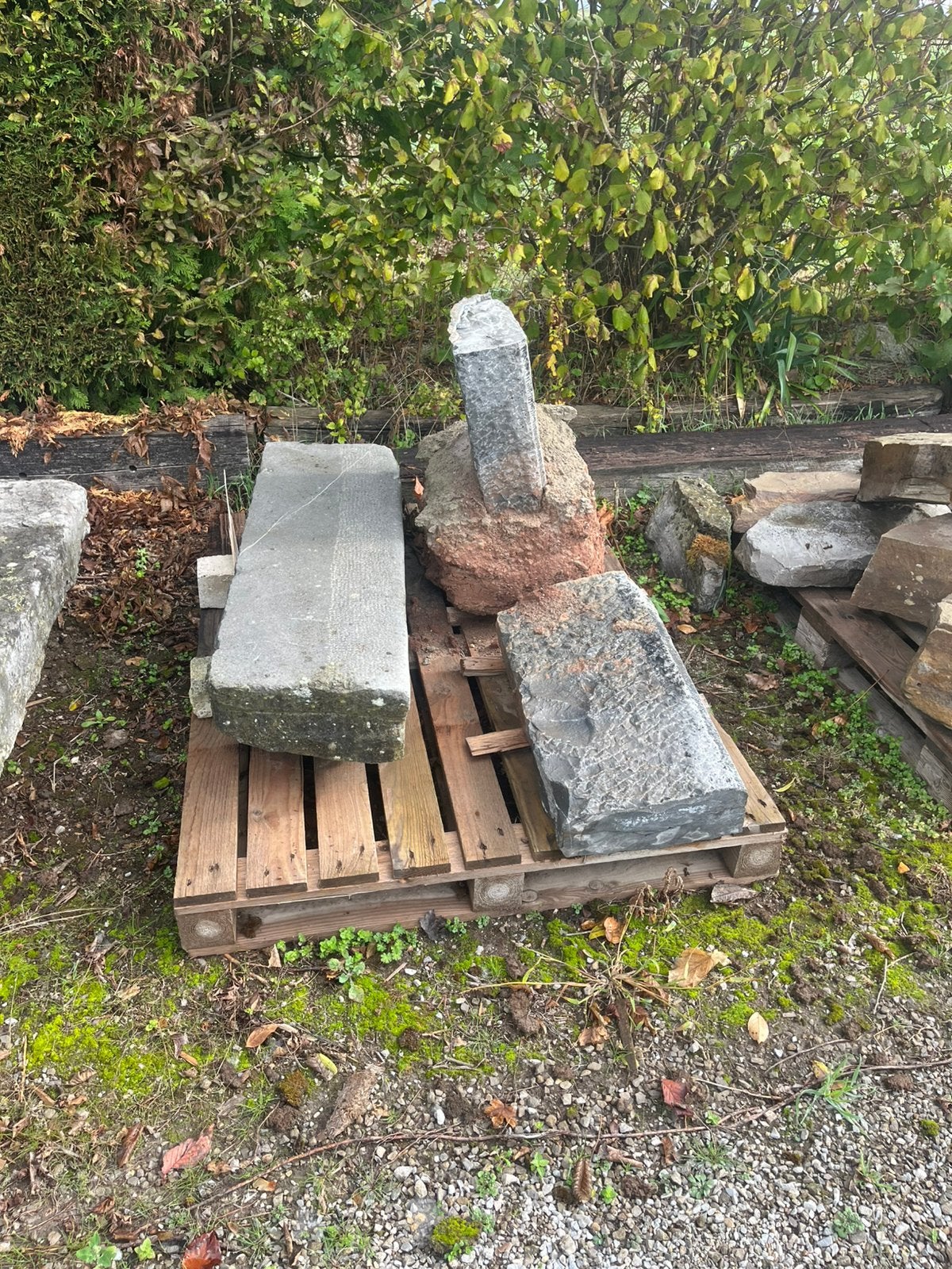 Vend pierre bleu ( table + banc), Jardin & Terrasse, Enlèvement, Comme neuf