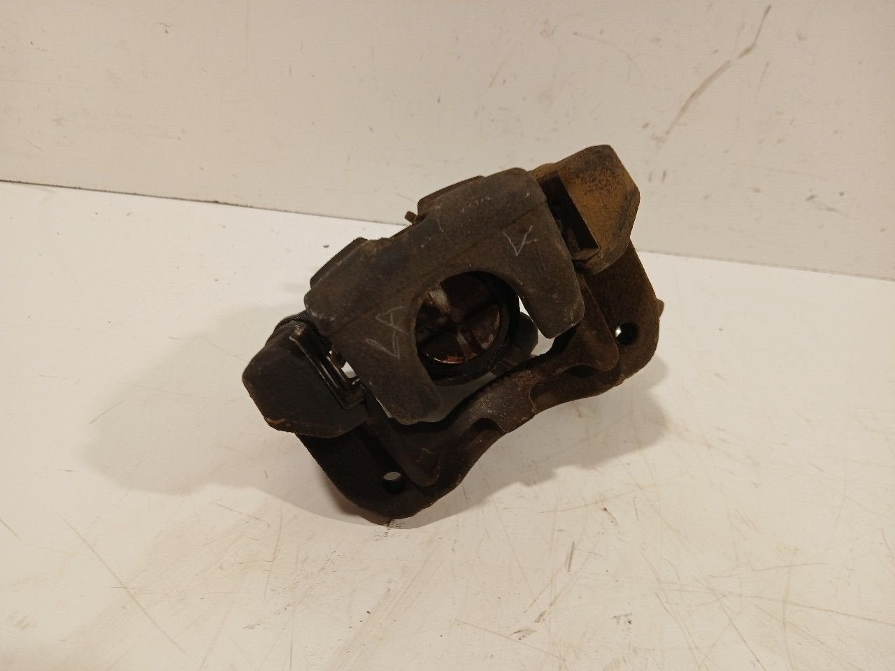 Remklauw links achter Honda Jazz, Onderdelen@venauto.nl, Gebruikt, Ettenseweg 76, 4706 PB Roosendaal, The Netherlands, Herkomst onderdeel bekend
