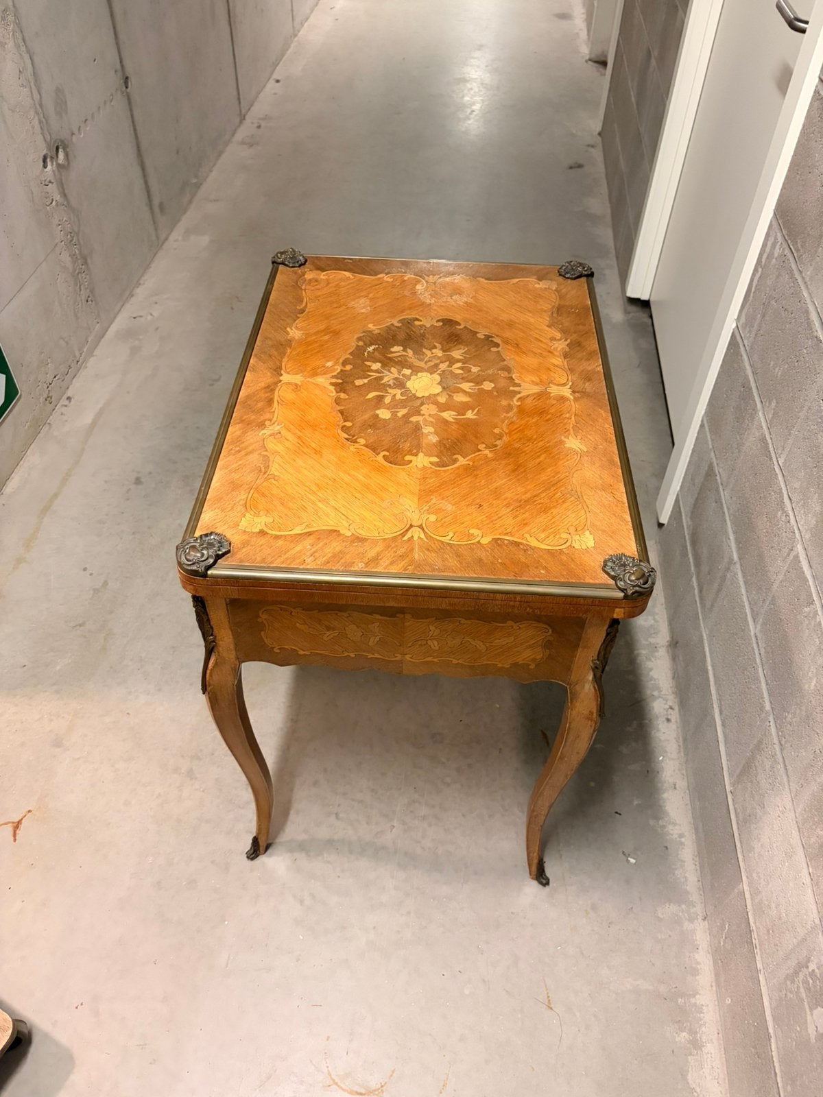 Klassieke klaptafel in Louis XV-stijl, Huis en Inrichting, Ophalen, Zo goed als nieuw, Rond