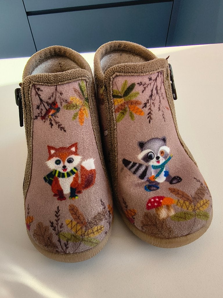 Schoenen kind, Jongen of Meisje, Schoenen, Zo goed als nieuw, Ophalen