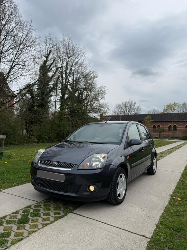Ford Fiesta 1.4 Diesel, Autos, Achat, Boîte manuelle, Particulier, Fiësta