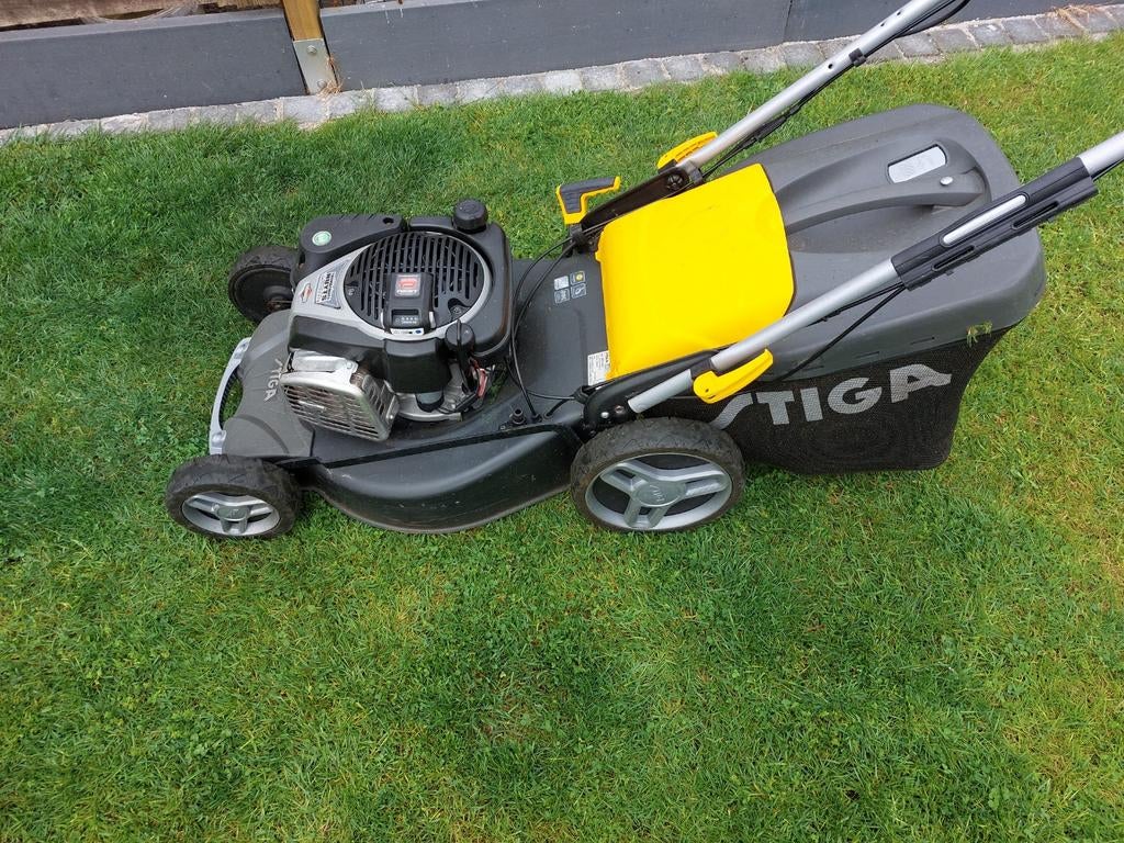 Stiga turbo 53 zelftrekker startknop, Tuin en Terras, Grasmaaiers, Ophalen, Opvangbak