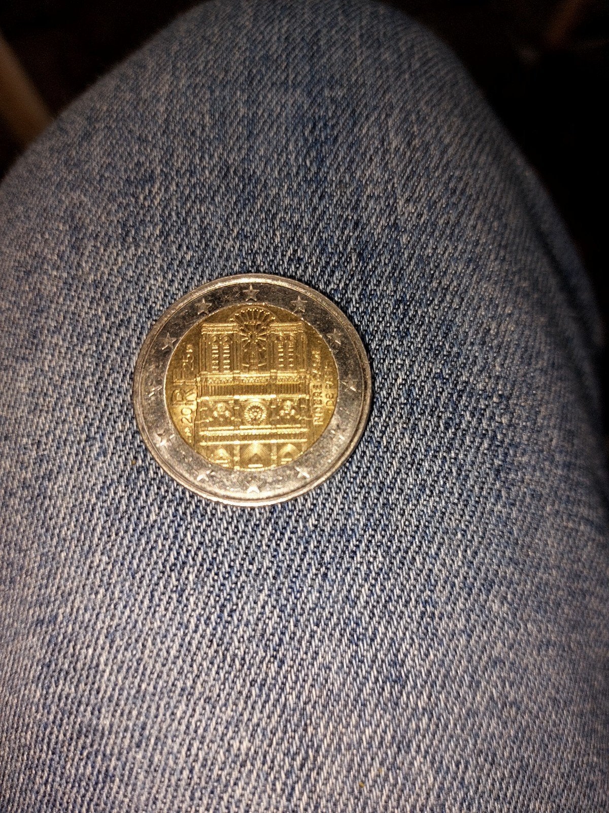 notre dame de Paris, Enlèvement ou Envoi, 2 euros