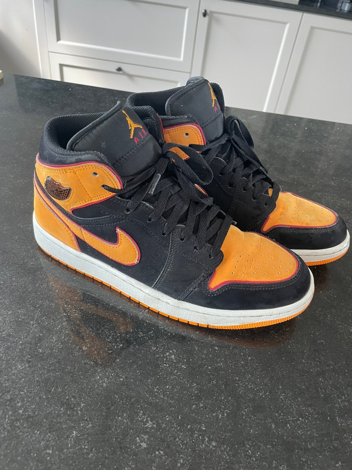 Nike jordan schoenen in goede staat, wel gedragen maat 42,5, Ophalen of Verzenden, Gedragen, Sneakers
