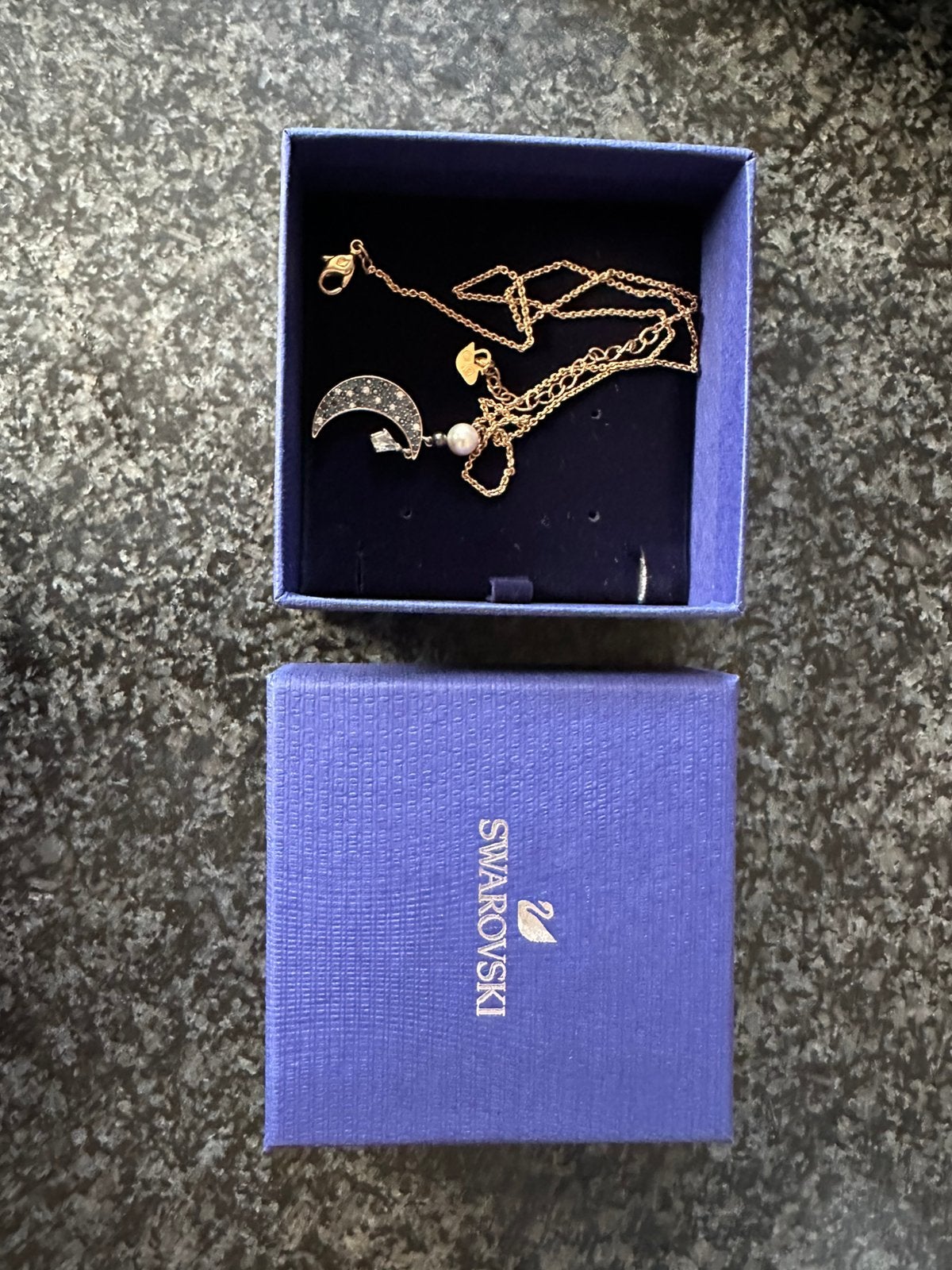 Swarovski Ketting, Ophalen, Zo goed als nieuw