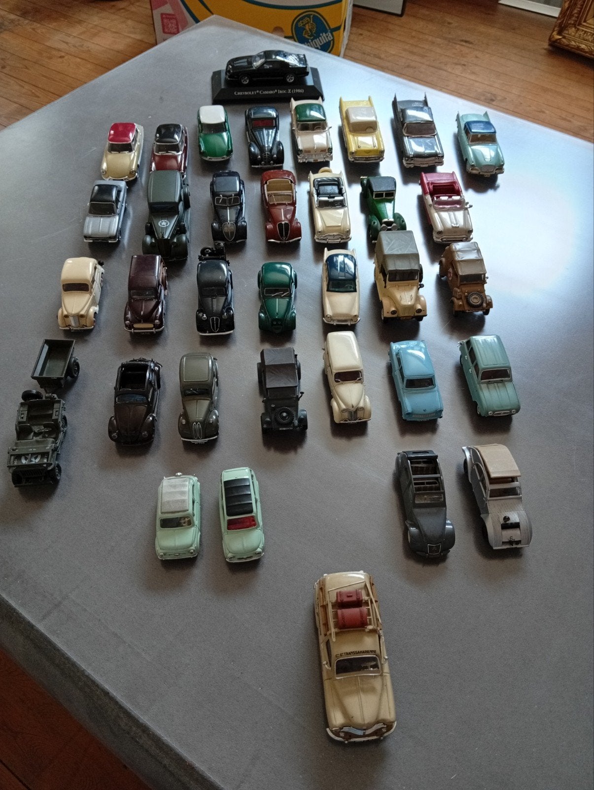 Voitures miniatures 1/43, Enlèvement