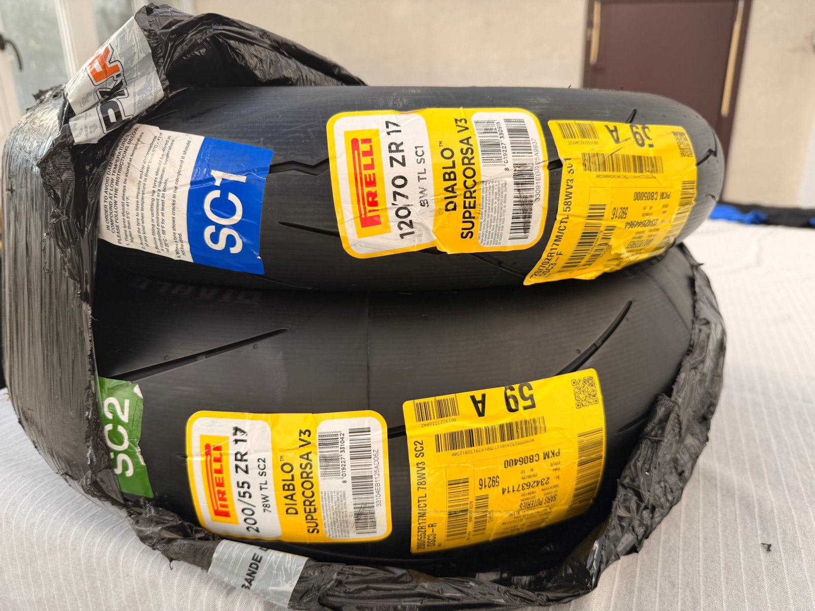 Pneu pirelli supercorsa, Ophalen of Verzenden, Nieuw