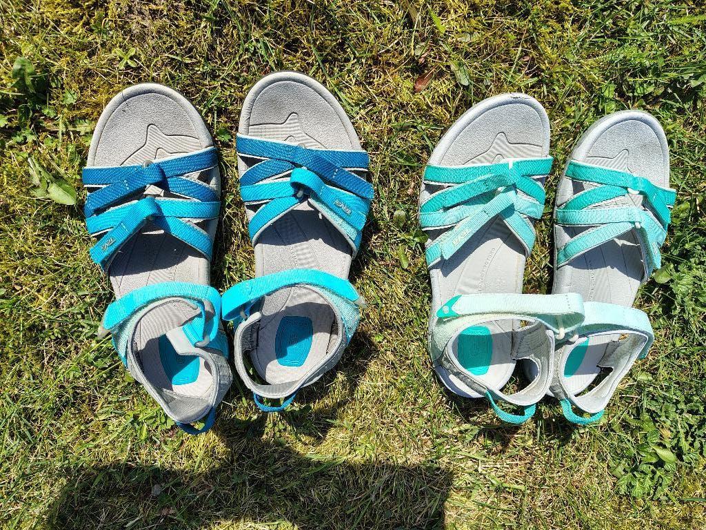 sandalen TEVA 2 paar als nieuw 41, Kleding | Dames, Ophalen of Verzenden, Zo goed als nieuw