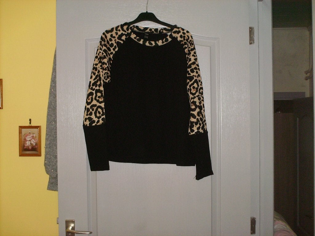 a vendre pull gilet pour dame, Ophalen of Verzenden, Nieuw, Maat 42/44 (L), Zwart