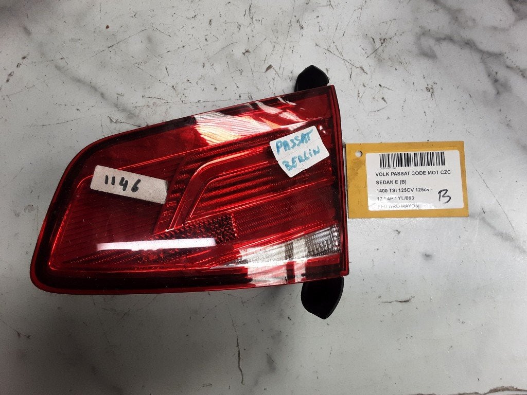 ACHTERLICHT RECHTS ACHTERKLEP Passat (3G2) (3G5945094B), Gebruikt, Volkswagen, Volkswagen AG, Kundenbetreuung@volkswagen.de