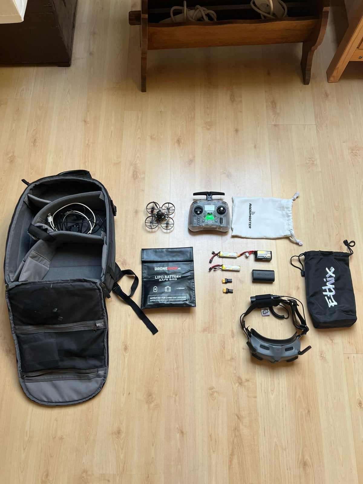 FPV drone set compleet, TV, Hi-fi & Vidéo, Appareils photo numériques, Comme neuf, Enlèvement ou Envoi