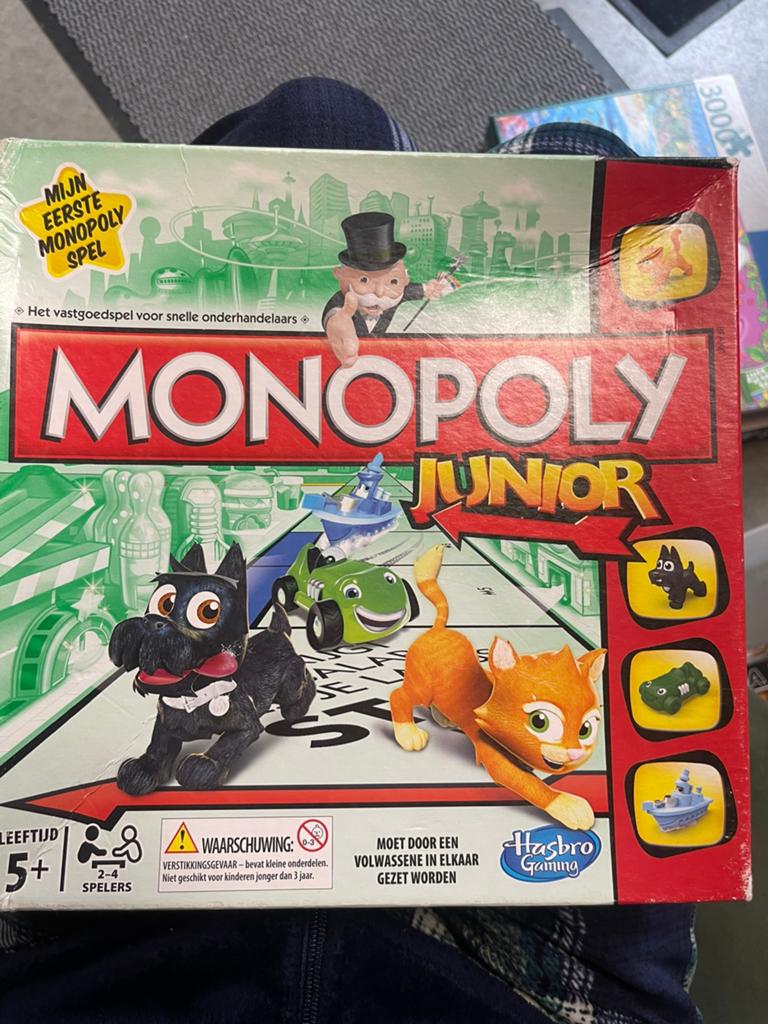 Monopoly Junior, Drie of vier spelers, Ophalen of Verzenden, Gebruikt