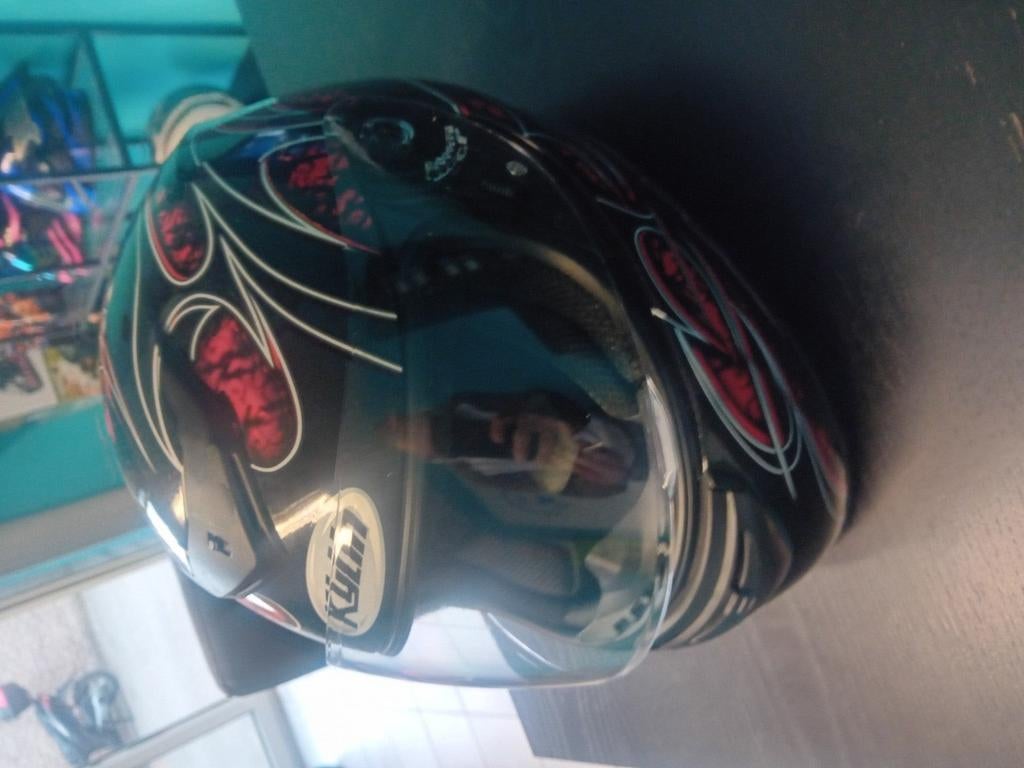 Brommer helm KYLIN, Ophalen