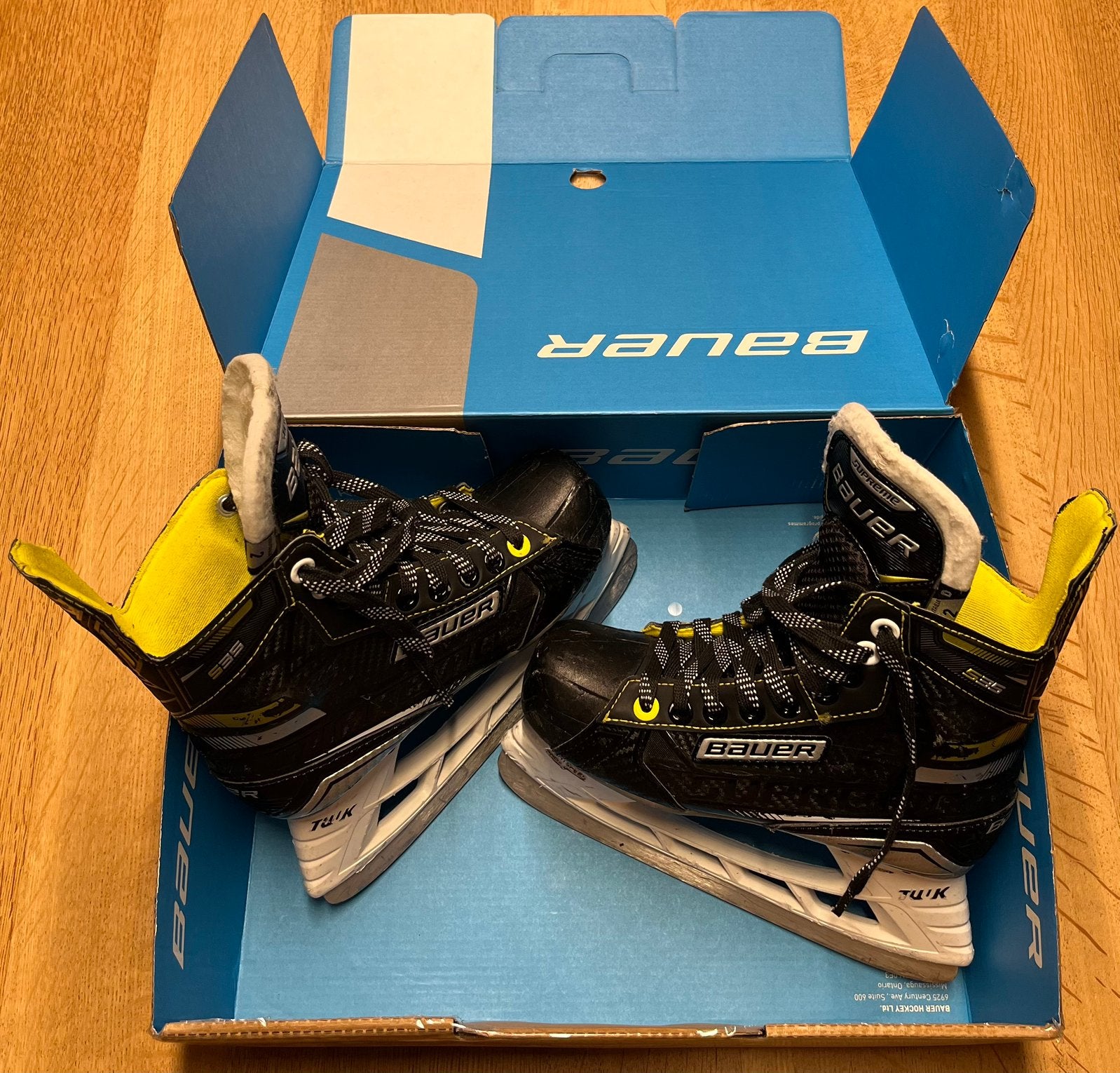 Ijshockey schaatsen Bauer Supreme S35 size 2, Sports & Fitness, Patinage, Enlèvement, Comme neuf, Patins de hockey sur glace, Bauer