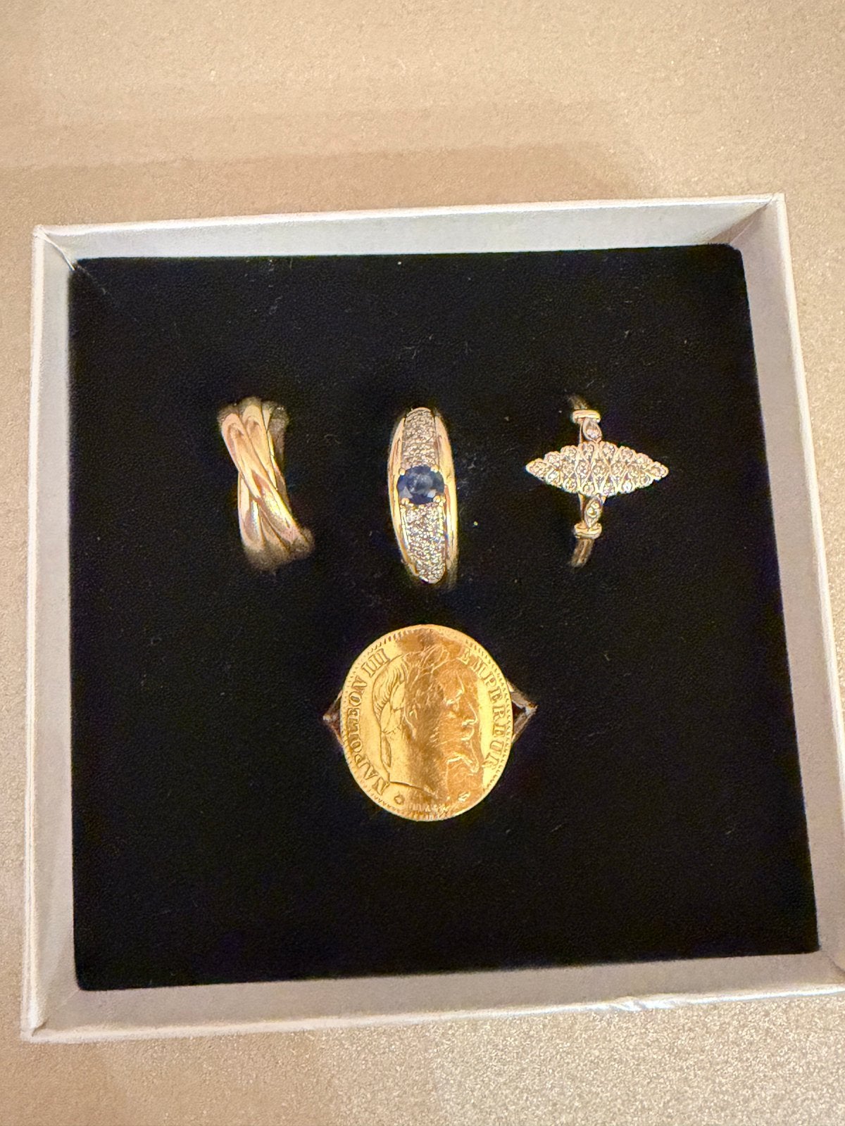 Gouden ring (beschikbaar), Handtassen en Accessoires, Ringen, Ophalen, Zo goed als nieuw, Goud, Goud