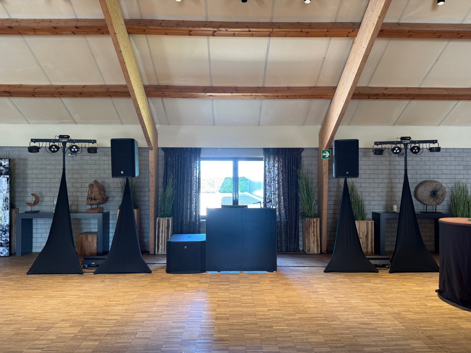 EV Etx18sp, Muziek en Instrumenten, Dj-sets en Draaitafels, Ophalen, Zo goed als nieuw