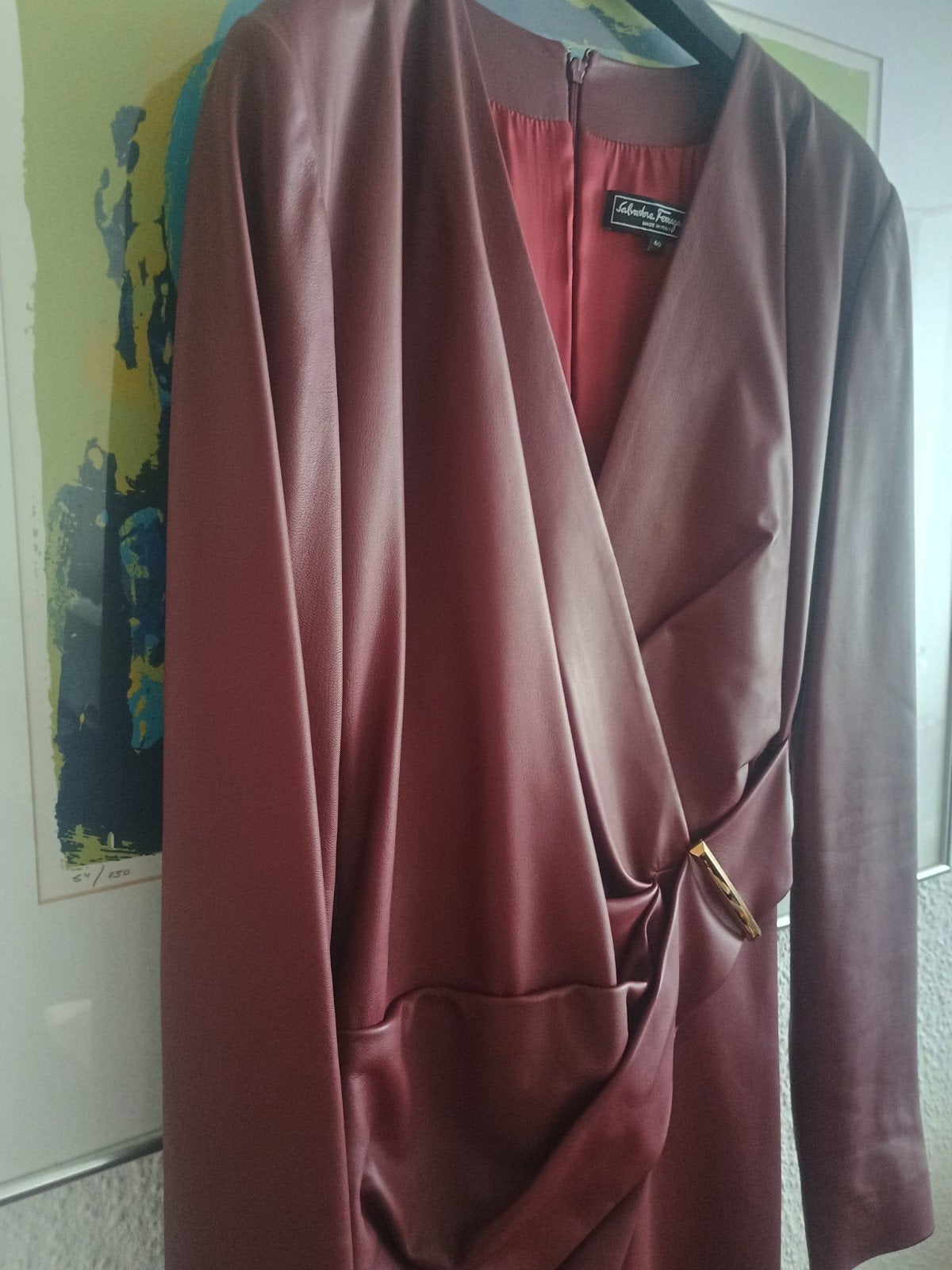 Robe Salvatore Ferragamo en cuir bordeaux IT40 XS -S, Neuf, Enlèvement ou Envoi, Autres couleurs, Longueur genou