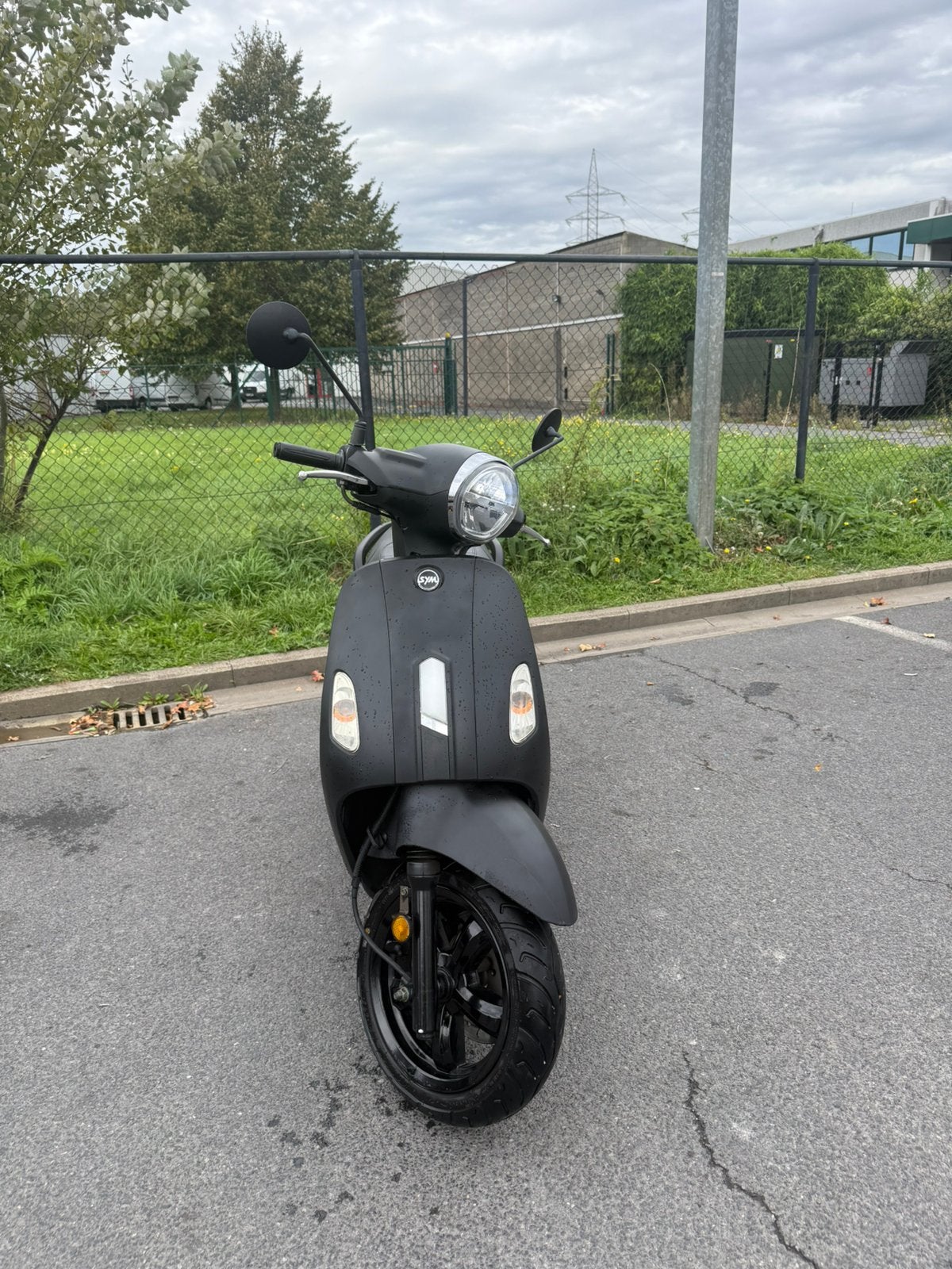 Sym fiddle 4 A klasse, Ophalen, Klasse A (25 km/u), 49 cc, Zo goed als nieuw