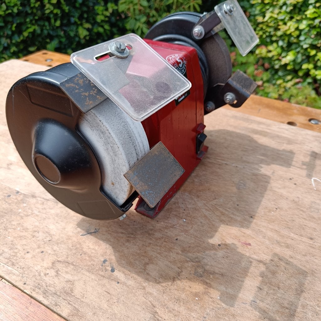 Creusen slijpmachine DS 7150 TS, Ophalen, Zo goed als nieuw, Minder dan 700 watt, Werkbankslijpmachine
