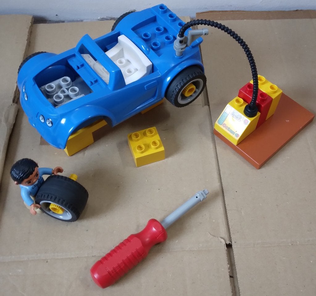 Petrol Station - Duplo (Toolo) #5640 (2009), Complet, Ensemble complet, Enlèvement, Utilisé