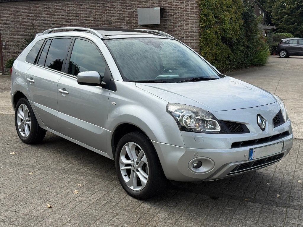 Renault Koleos 2.0 dCi Automaat 110KW Full Option`s, Auto's, Euro 5, Koleos, Zwart, 5 deurs