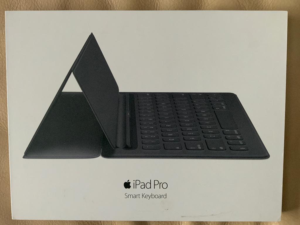 Voor iPad Pro Smart Keyboard (A1636) case-hoes ...., Computers en Software, Tablet-hoezen, Ophalen, Zo goed als nieuw, IPad Pro 12.9‑inch (1e en 2e generatie)